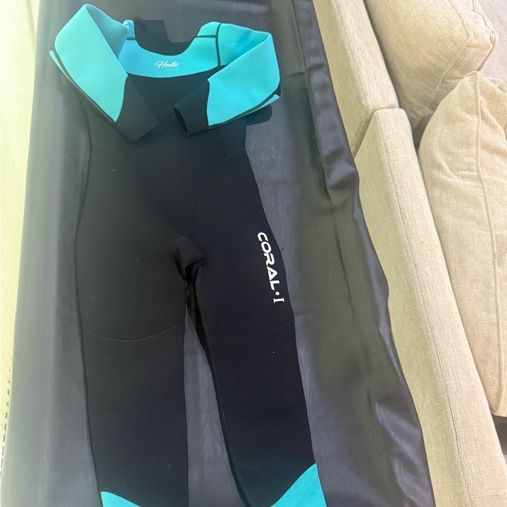 Coral I Black and Teal Wetsuit